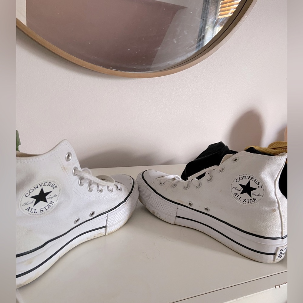 Platform Converse